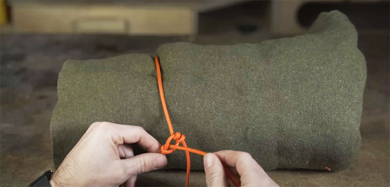 tying a jam hitch for a zip tie knot