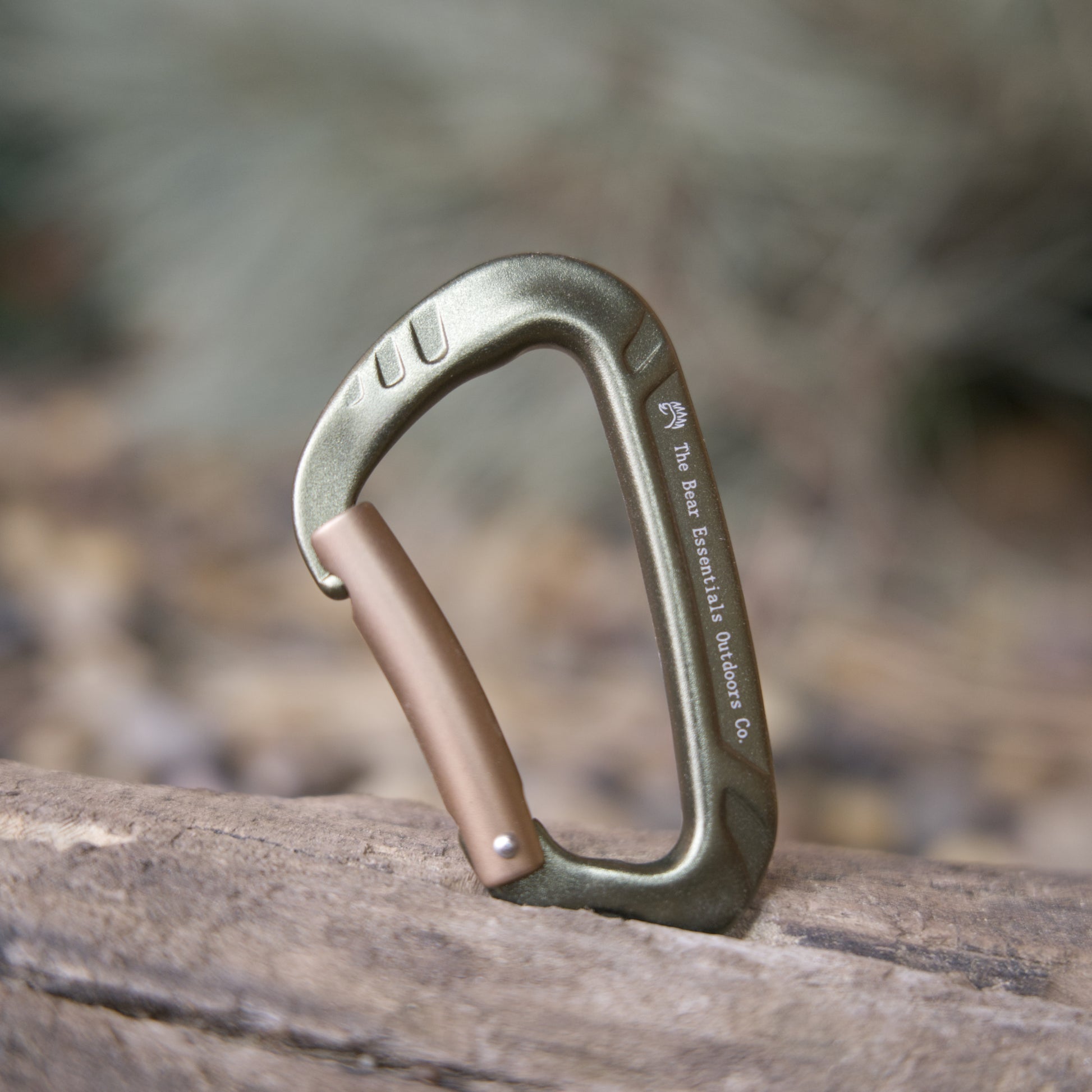 High Quality Camping Carabiner Greenbrown